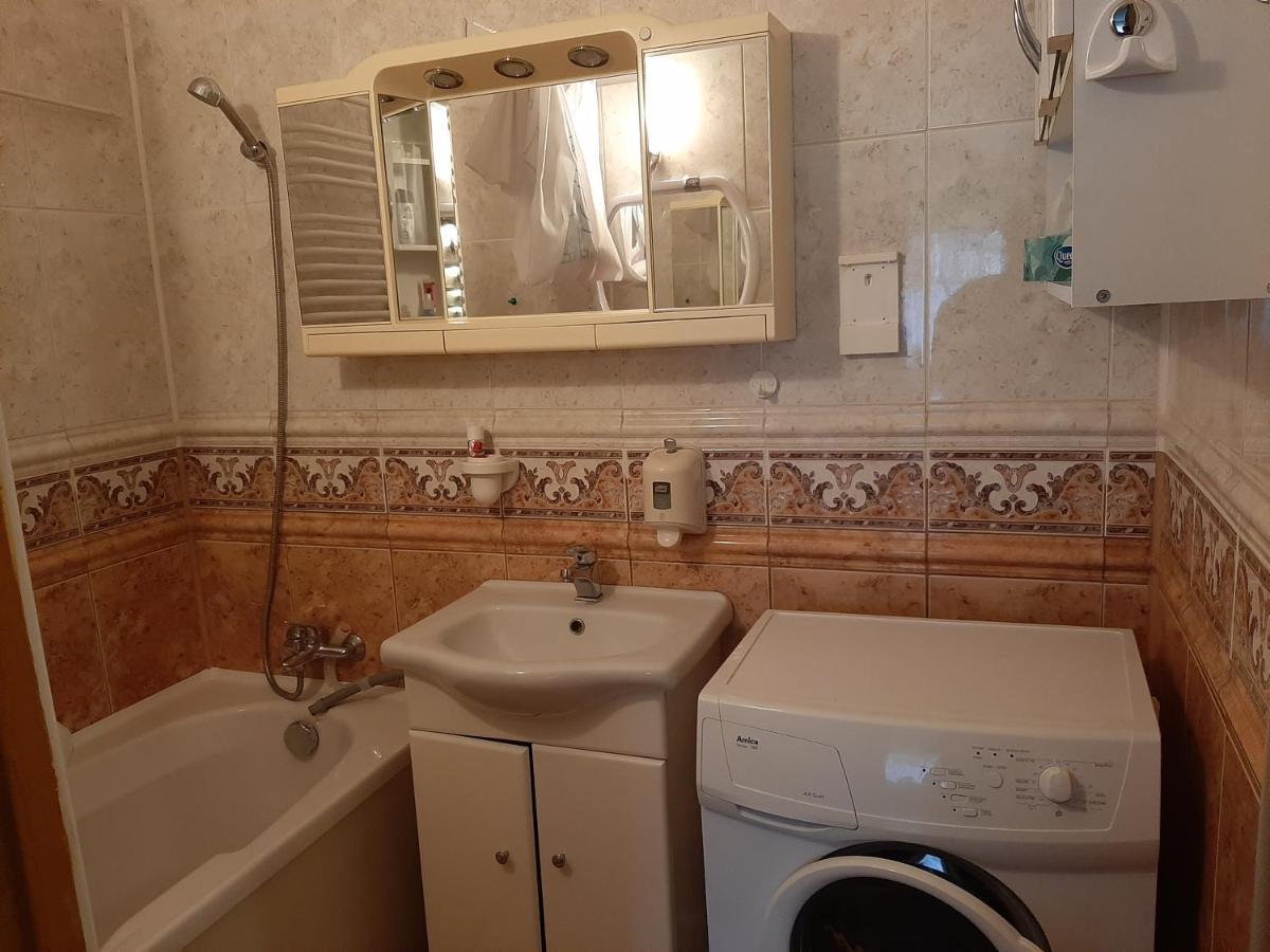 Mieszkanie Przy Plazy Dla 4-5 Osob Danzica Esterno foto